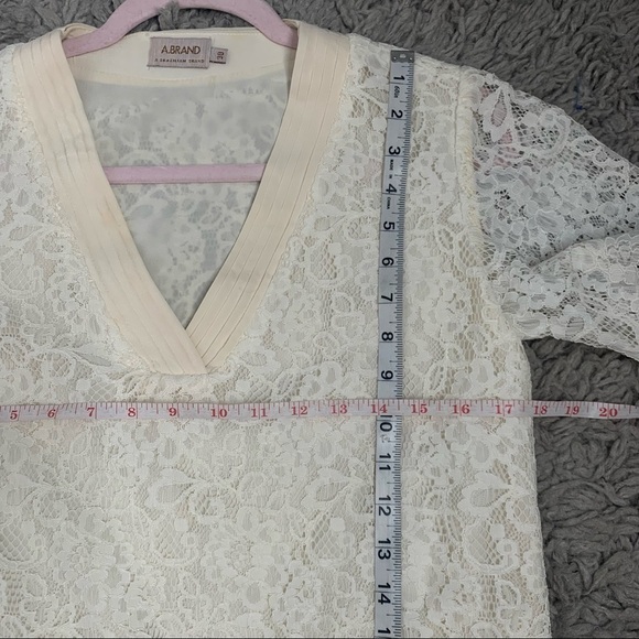 A.Brand Cream Lace Overlay Mini Dress - Picture 15 of 16